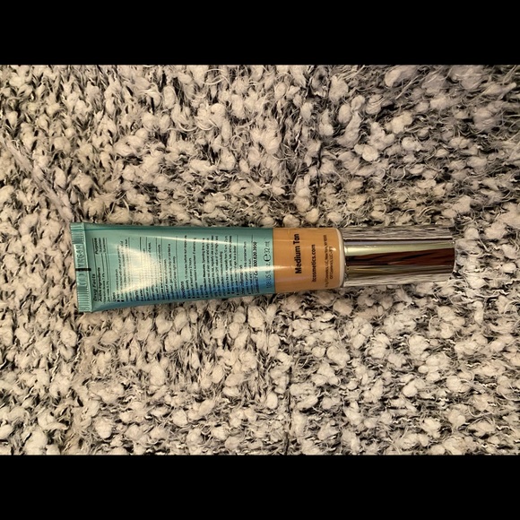 IT CC Cream - Picture 8 of 11